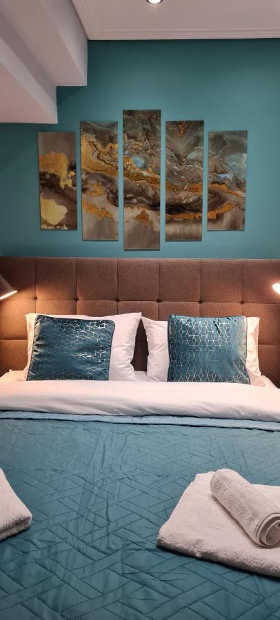 New Stylish Apartment In Athens! Екстериор снимка